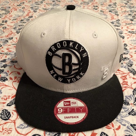 Other - Brooklyn Nets SnapBack